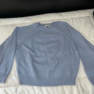 Universal Threads sweater